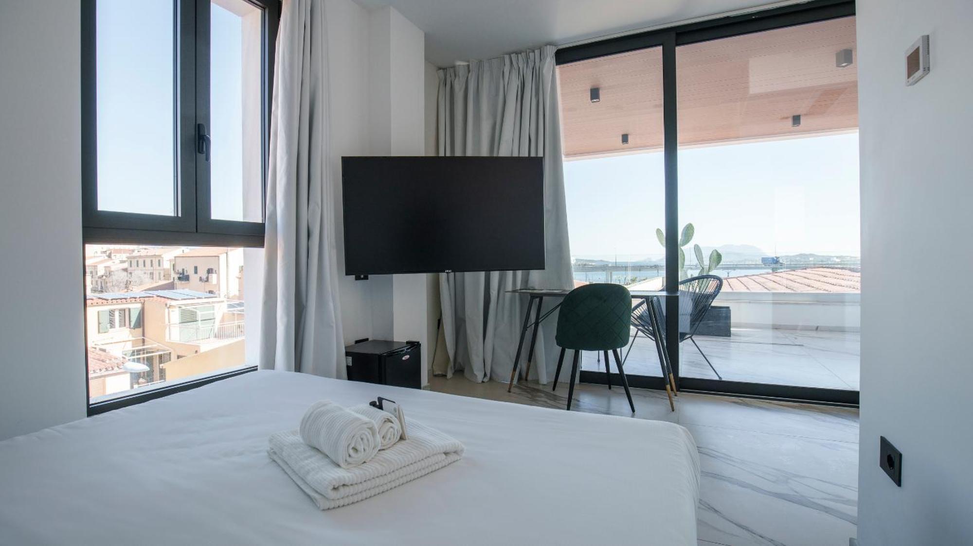 Welcomely - Affittacamere Seamphony Light Rooms Olbia Kültér fotó